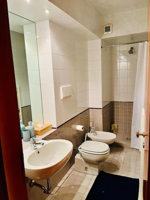 Il Duomo,150 Meters. Charm In Downtown Apartment